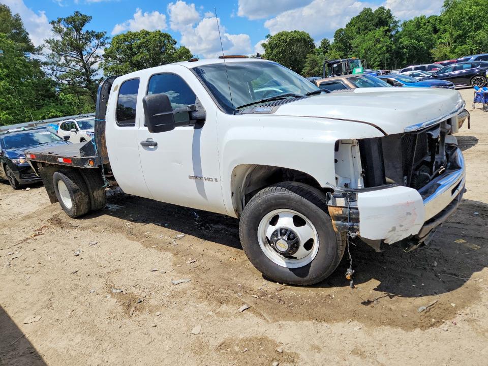 2009 Chevrolet Silverado VIN 1GBJK79649E122380 COPART salvage auction — FRONT END, De - Salvage Certificate, sold $400 on 2026-07-21 (photo 4)