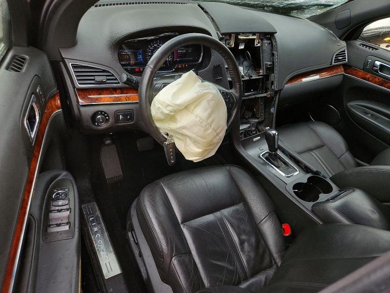 2019 Lincoln Mkt VIN 2L1MJ5LTXKBL01732 COPART salvage auction — FRONT END, Ct - Cert Of Title-Salvage, sold $900 on 2026-07-28 (photo 8)