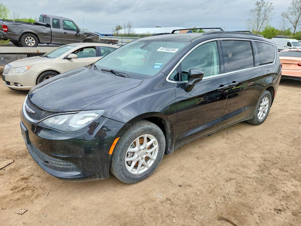 2020 Chrysler Voyager VIN 2C4RC1DG7LR268517 — COPART salvage auction photo