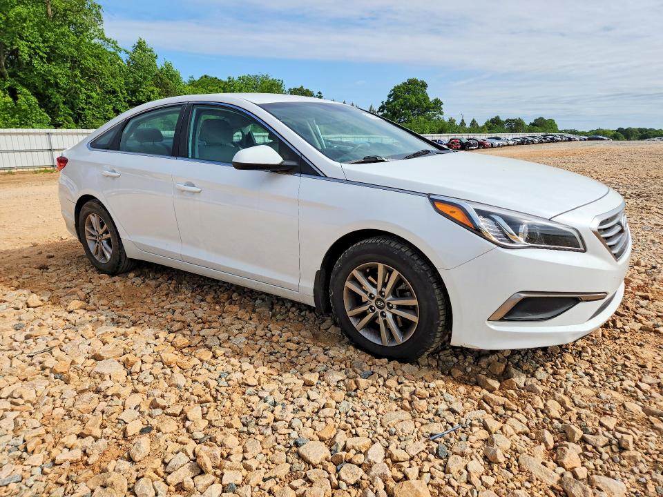2016 Hyundai VIN 5NPE24AF4GH327881 COPART salvage auction — SIDE, Nc - Salvage Certificate Of Title, sold $950 on 2026-07-06 (photo 4)