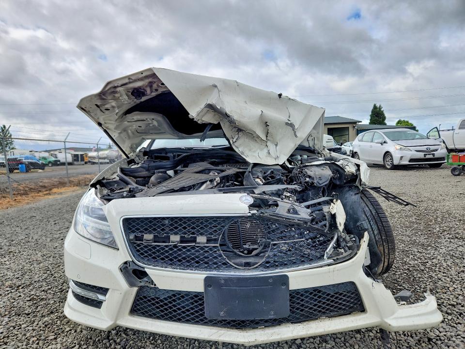 2014 Mercedes-benz VIN WDDLJ9BB0EA090979 COPART salvage auction — FRONT END, Or - Salvage Title Certificate, sold $2,000 on 2026-07-14 (photo 5)
