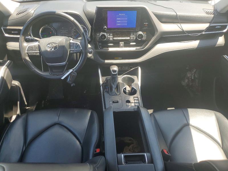 2024 Toyota Highlander VIN 5TDKBRCH6RS141416 COPART salvage auction — REAR END, Il - Certificate Of Title, sold $25,750 on 2026-07-24 (photo 8)