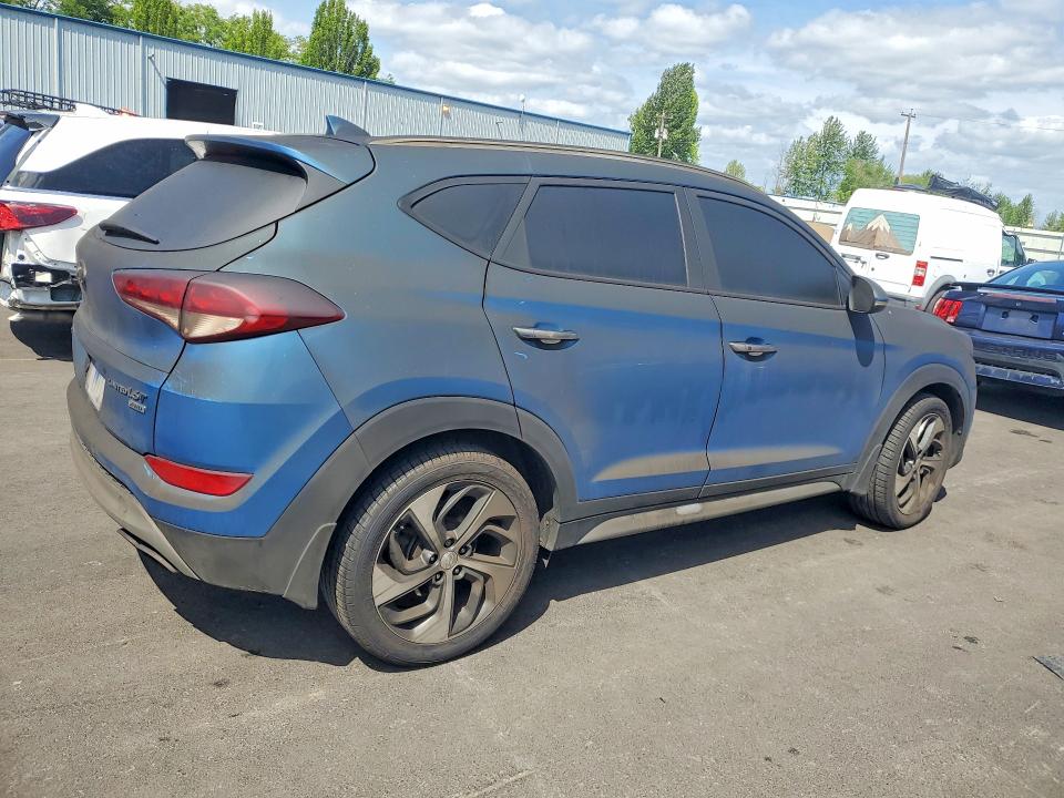 2018 Hyundai Tucson VIN KM8J3CA28JU688722 COPART salvage auction — BURN, Or - Salvage Title Certificate, sold $5,500 on 2026-07-06 (photo 3)
