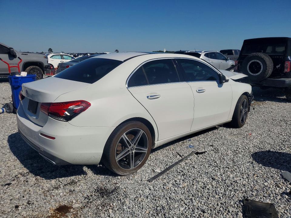 2019 Mercedes-benz A-klasse VIN WDD3G4EB8KW024837 COPART salvage auction — FRONT END, Id - Salvage Certificate Of Title, sold $2,950 on 2026-07-20 (photo 3)