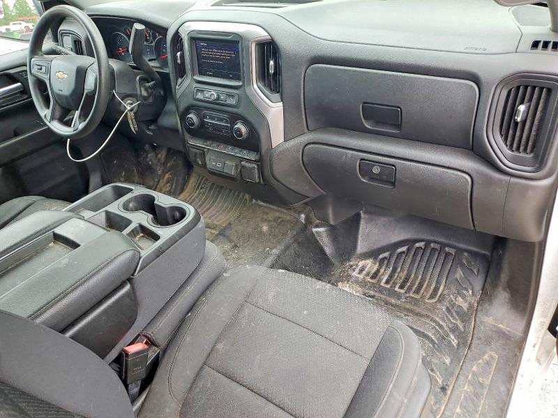 2021 Chevrolet Silverado 1500 VIN 3GCNWAEK9MG318334 COPART salvage auction — MINOR DENT/SCRATCHES, WV - CERTIFICATE OF TITLE, sold $4,900 on 2026-07-02 (photo 8)