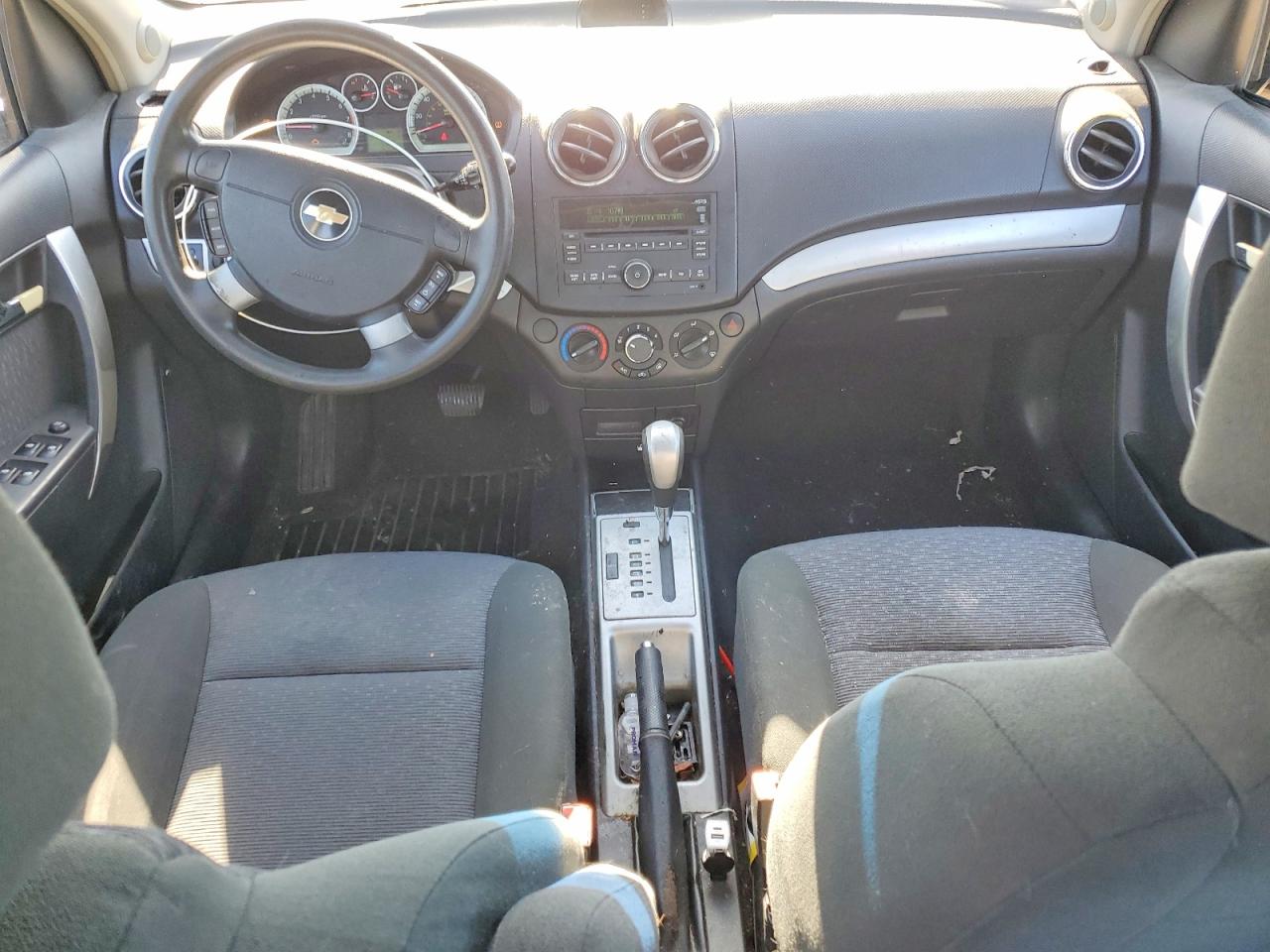 2009 Chevrolet Aveo VIN KL1TG56EX9B327328 COPART salvage auction — Side, AZ - CERT OF TITLE - SALVAGE, sold $675 on 2026-07-07 (photo 8)