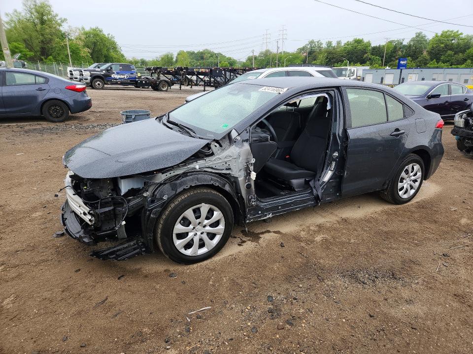2025 Toyota Corolla VIN JTDBCMFE0S3098667 — COPART salvage auction photo