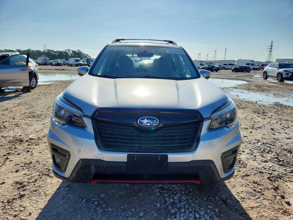 2021 Subaru Forester VIN JF2SKARC0MH499218 COPART salvage auction — REAR END, Tx - Salvage Vehicle Title, sold $5,000 on 2026-07-17 (photo 5)