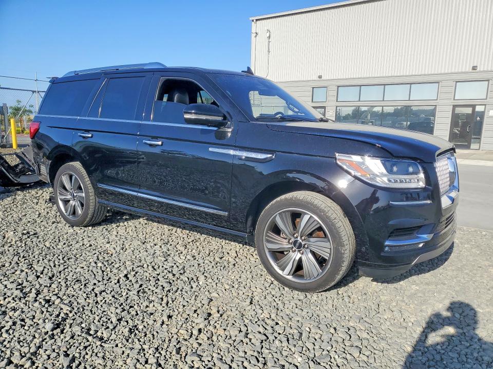 2018 Lincoln Navigator VIN 5LMJJ2LT1JEL21366 COPART salvage auction — REAR END, CA - SALVAGE CERTIFICATE, sold $9,100 on 2026-07-27 (photo 4)