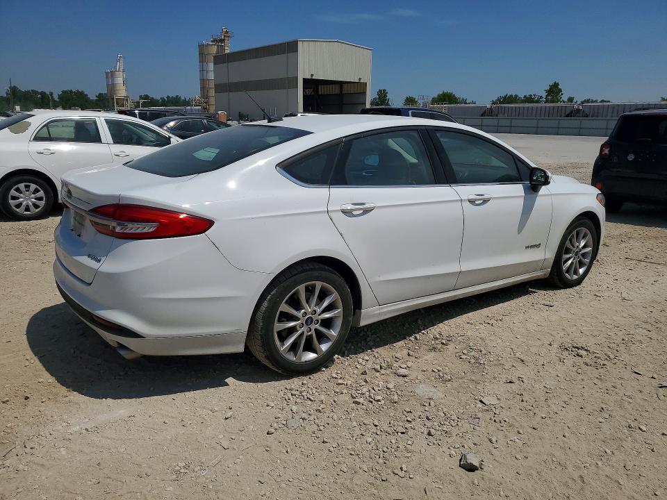 2017 Ford Fusion VIN 3FA6P0UUXHR132882 COPART salvage auction — HAIL, Ks - Cert Of Title-Salvage, sold $850 on 2026-07-09 (photo 3)