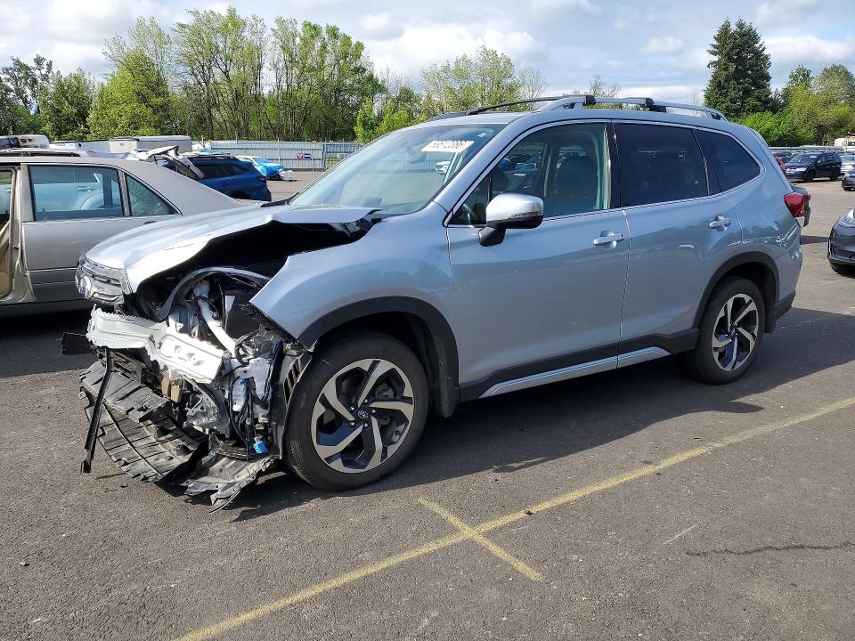 2024 Subaru Forester VIN JF2SKAMC2RH513361 COPART salvage auction — FRONT END, Or - Salvage Title Certificate, sold $8,900 on 2026-07-15 (photo 1)