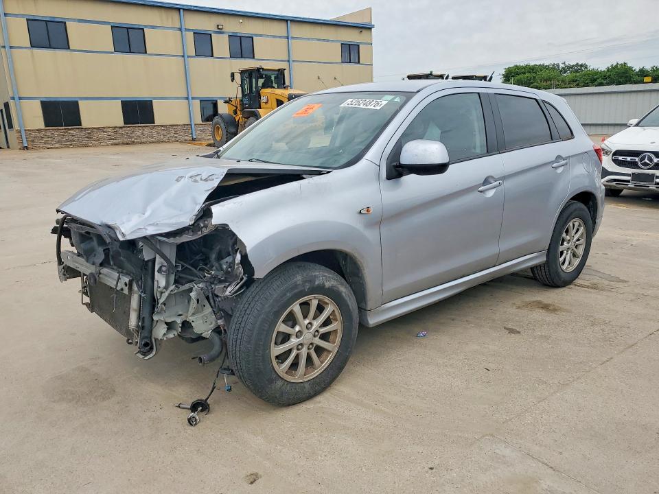 2011 Mitsubishi Outlander VIN JA4AP3AU6BZ020815 — COPART salvage auction photo