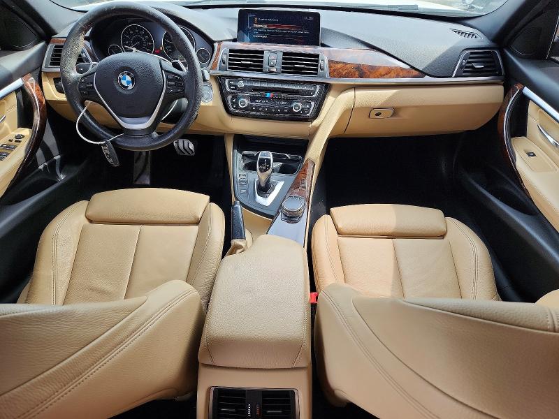 2017 BMW 3 series VIN WBA8D9C3XHA011155 COPART salvage auction — NORMAL WEAR, MA - CERTIFICATE OF TITLE, sold $3,100 on 2026-07-29 (photo 8)