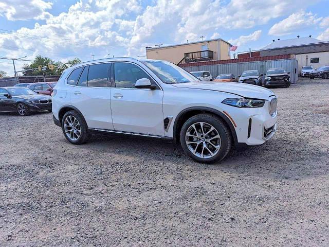 2026 BMW X5 VIN 5UX23EU09T9299011 COPART salvage auction — HAIL, Nj - Cert Of Title-Salvage, sold $57,000 on 2026-07-28 (photo 3)