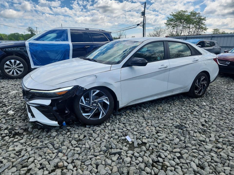 2025 Hyundai VIN KMHLM4DG5SU023944 COPART salvage auction — FRONT END, Id - Salvage Certificate Of Title, sold $7,500 on 2026-07-06 (photo 1)