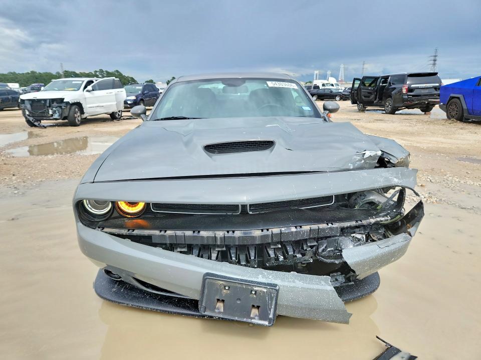 2019 Dodge Challenger VIN 2C3CDZBT8KH530099 COPART salvage auction — FRONT END, Tx - Salvage Vehicle Title, sold $7,100 on 2026-07-31 (photo 5)