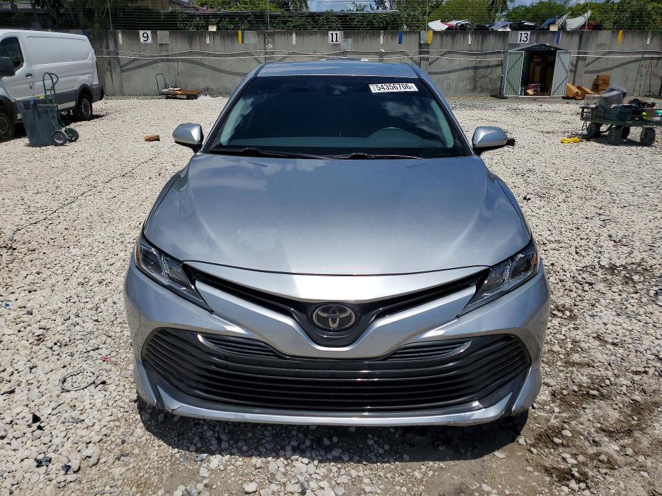 2020 Toyota VIN 4T1C11AK9LU861296 COPART salvage auction — REAR END, FL - CERT OF TITLE SLVG REBUILDABLE, sold $350 on 2026-07-27 (photo 5)