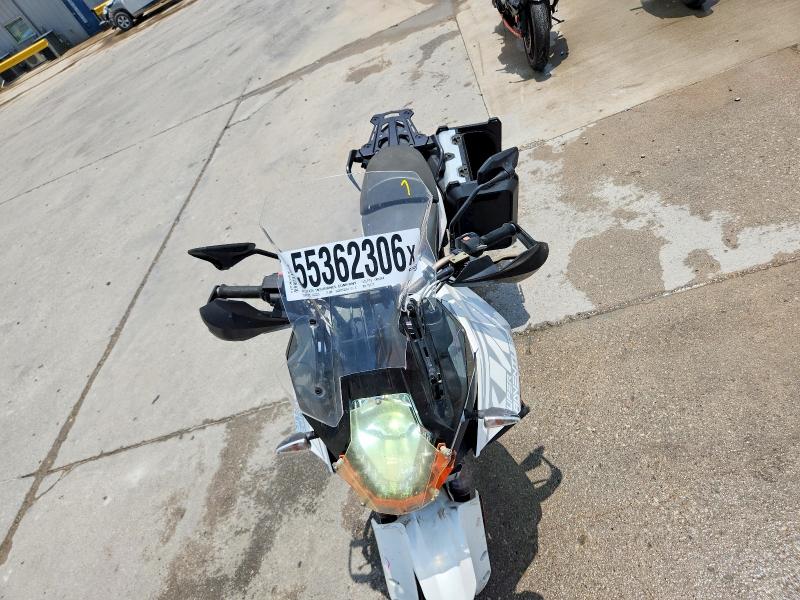 2015 Ktm VIN VBKV59406FM925775 COPART salvage auction — SIDE, Tx - Salvage Vehicle Title, sold $1,700 on 2026-07-02 (photo 5)