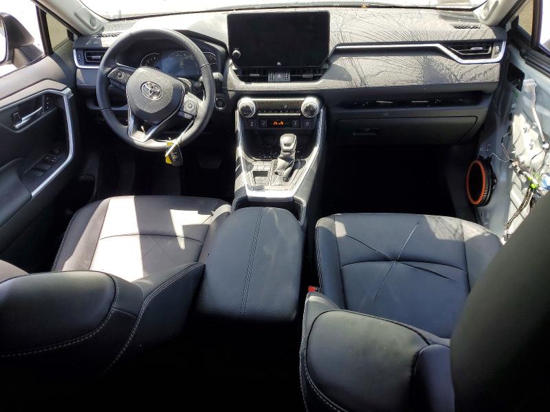 2025 Toyota VIN JTMC1RFV0SJ036334 COPART salvage auction — VANDALISM, CA - SALVAGE CERTIFICATE, sold $12,100 on 2026-07-31 (photo 8)