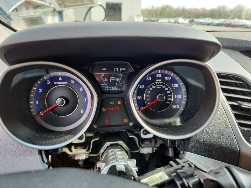 2015 Hyundai Elantra VIN KMHDH4AEXFU235238 COPART salvage auction — VANDALISM, Ny - Mv907A-Parts Only, sold $450 on 2026-07-13 (photo 9)