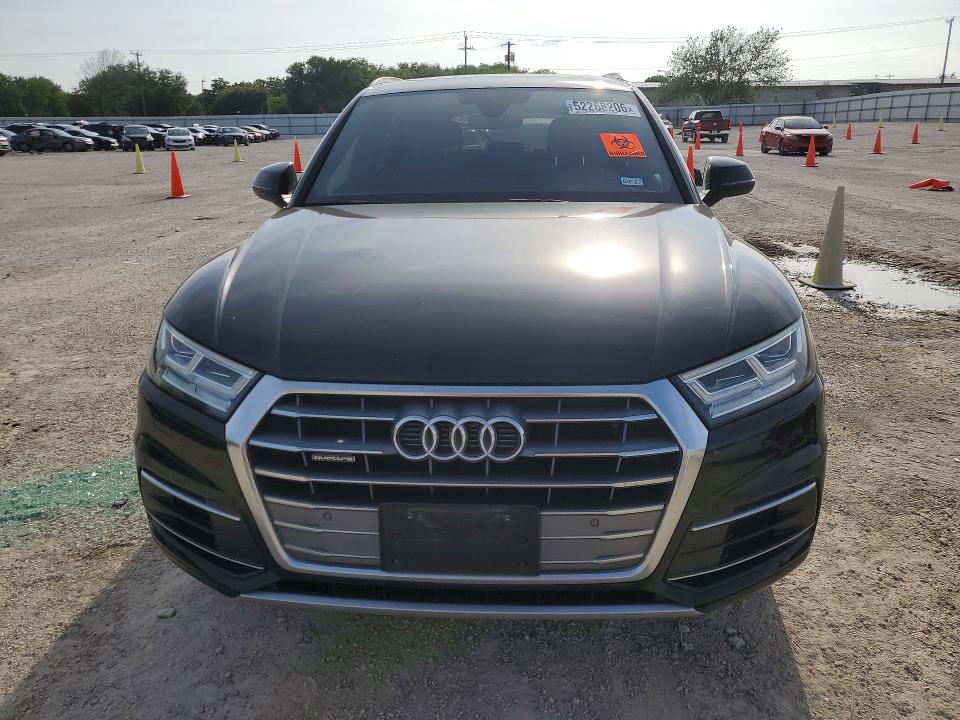 2019 Audi Q5 VIN WA1BNAFY0K2111971 COPART salvage auction — MINOR DENT/SCRATCHES, Tx - Salvage Vehicle Title, sold $7,800 on 2026-07-16 (photo 5)