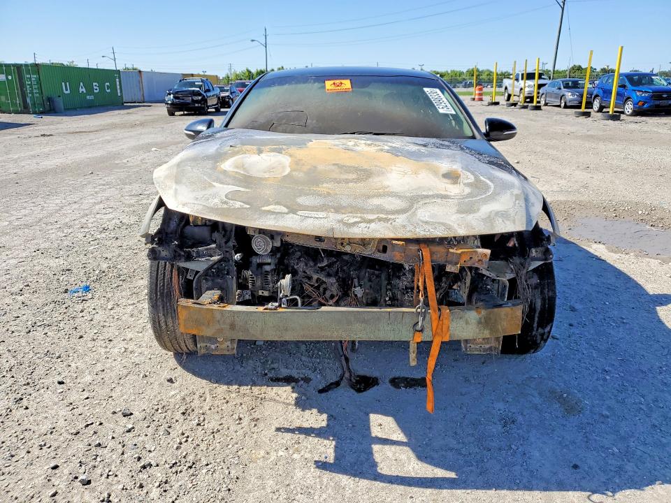 2016 Kia Optima VIN 5XXGT4L38GG109981 COPART salvage auction — Burn Engine, In - Cert Of Title-Salvage Title, sold $250 on 2026-07-07 (photo 5)