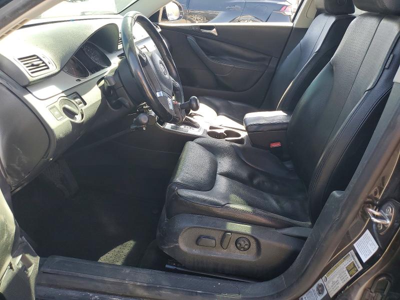 2010 Volkswagen Passat VIN WVWXK7AN0AE003285 COPART salvage auction — FRONT END, Nv - Salvage Title, sold $450 on 2026-08-04 (photo 7)