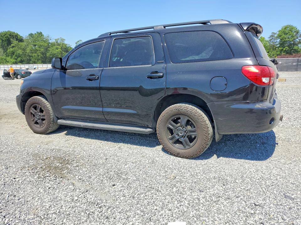2015 Toyota VIN 5TDZY5G18FS057242 COPART salvage auction — SIDE, SC - CERT OF TITLE-SALVAGE, sold $4,050 on 2026-07-06 (photo 2)