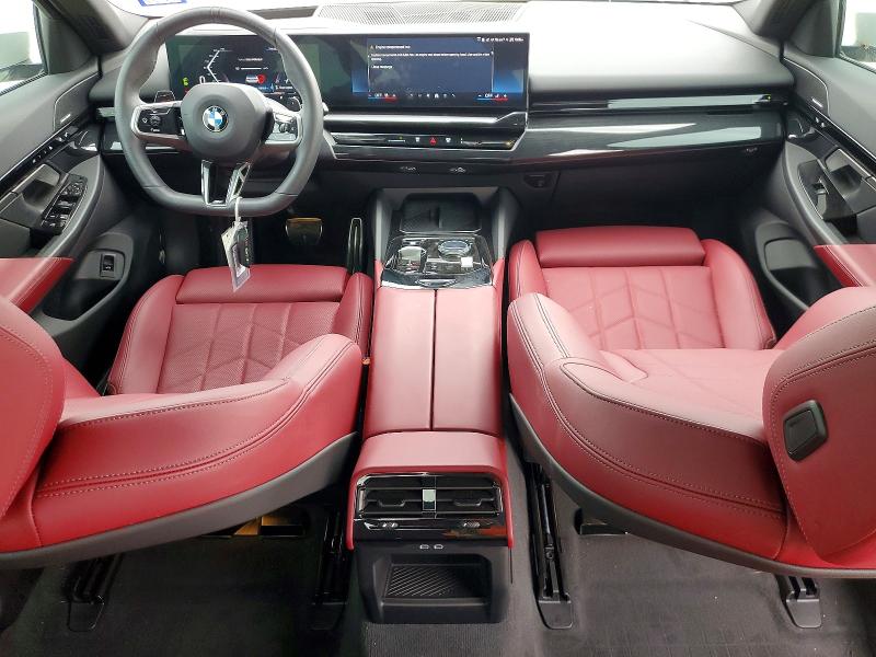 2026 BMW 5er VIN WBA43FJ08TCV32932 COPART salvage auction — UNDERCARRIAGE, Tx - Salvage Vehicle Title, sold $44,000 on 2026-07-24 (photo 8)