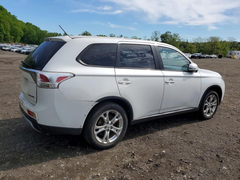 2015 Mitsubishi Outlander VIN JA4AZ3A3XFZ000901 COPART salvage auction — FRONT END, Pa - Cert Of Title, sold $600 on 2026-07-21 (photo 3)