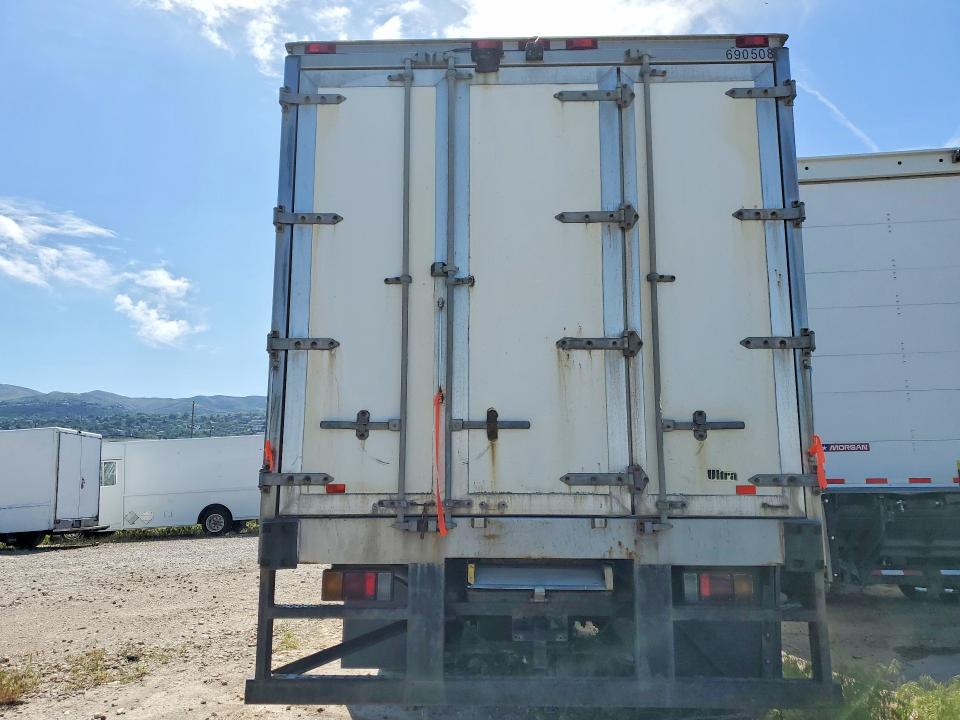 2014 Isuzu Npr VIN JALE5W167E7302086 COPART salvage auction — ROLLOVER, Ut - Salvage Certificate, sold $4,825 on 2026-07-06 (photo 6)