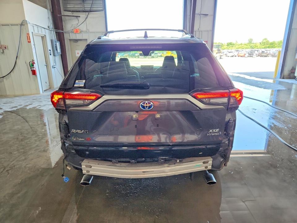 2020 Toyota Rav 4 VIN JTMEWRFV6LD536945 COPART salvage auction — REAR END, IL - SALVAGE CERTIFICATE, sold $14,700 on 2026-07-06 (photo 6)