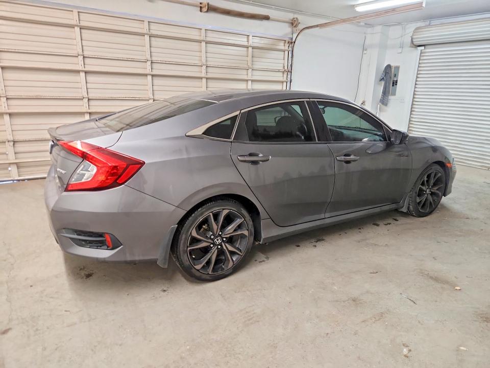 2019 Honda Civic VIN 19XFC2F88KE016502 COPART salvage auction — MINOR DENT/SCRATCHES, NM - CERTIFICATE OF TITLE, sold $8,900 on 2026-07-09 (photo 3)