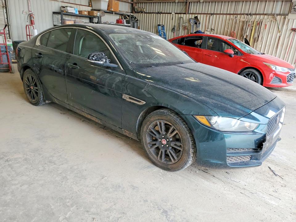 2017 Jaguar VIN SAJAD4BG3HA978915 COPART salvage auction — HAIL, Tx - Certificate Of Title, sold $975 on 2026-07-17 (photo 4)