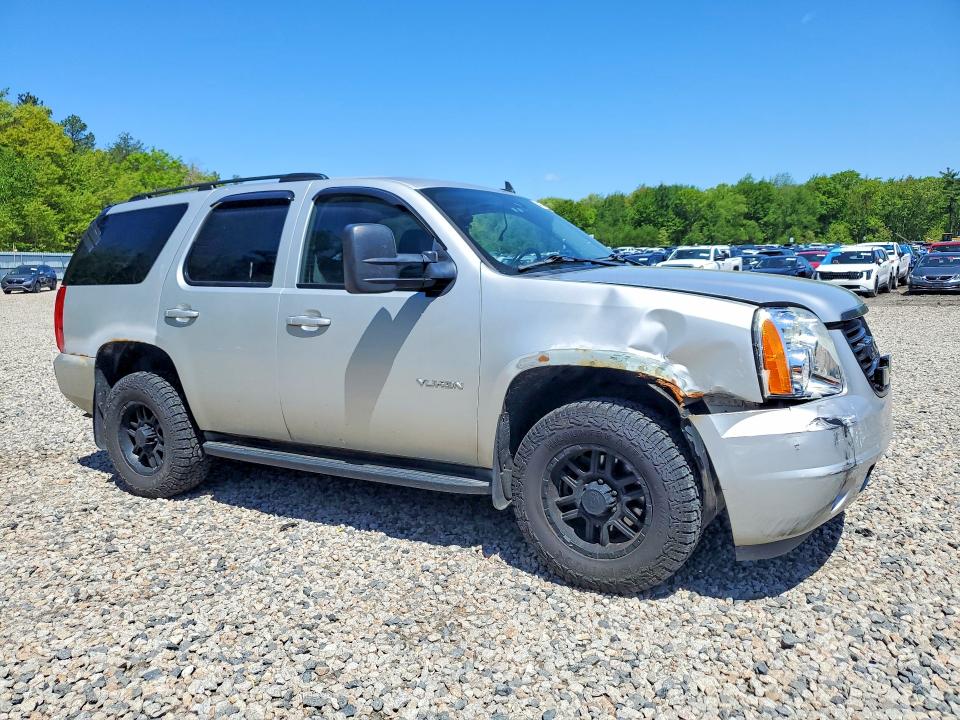 2011 Gmc Yukon VIN 1GKS2AE00BR267613 COPART salvage auction — FRONT END, ME - CERT OF TITLE-SALVAGE COLLISIO, sold $325 on 2026-07-02 (photo 4)