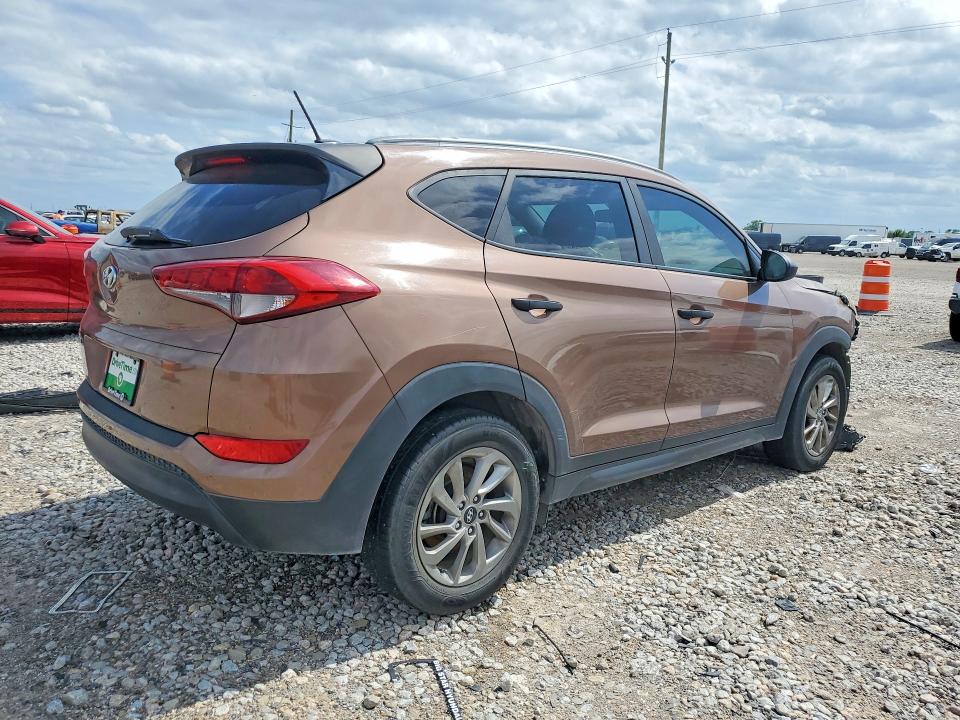 2016 Hyundai VIN KM8J33A47GU180509 COPART salvage auction — FRONT END, Tx - Salvage Vehicle Title, sold $2,200 on 2026-07-13 (photo 3)
