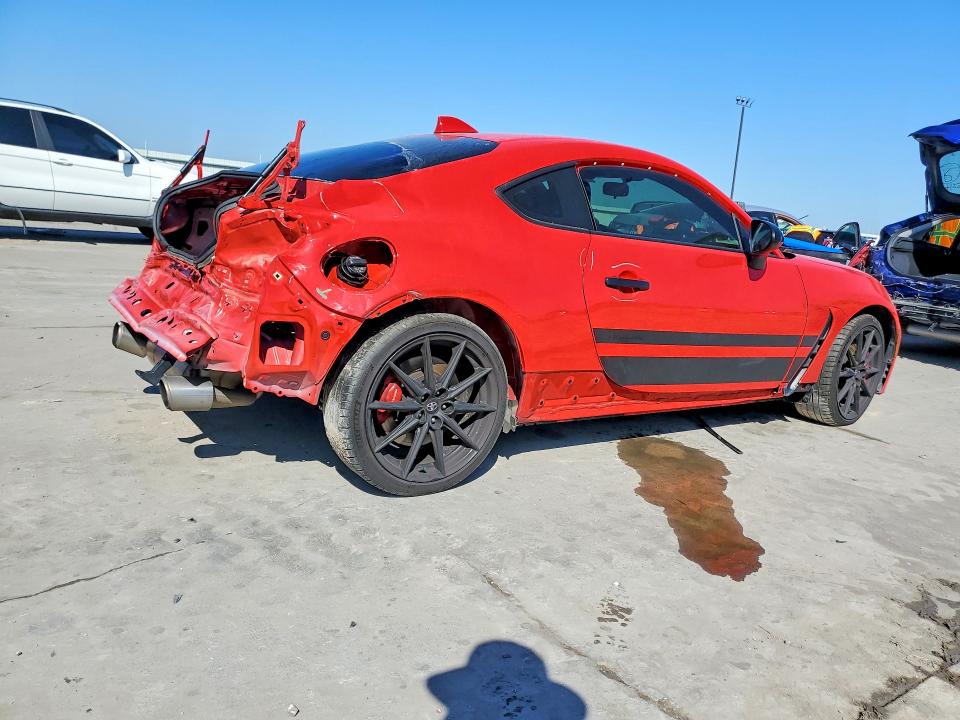 2024 Toyota Gr 86 VIN JF1ZNBM17R8750538 COPART salvage auction — REAR END, Tx - Salvage Vehicle Title, sold $12,100 on 2026-07-13 (photo 3)