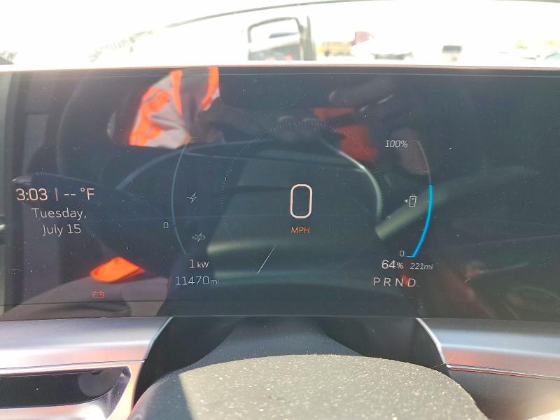2025 Cadillac Lyriq VIN 1GYKPNRL5SZ317201 COPART salvage auction — FRONT END, In - Cert Of Title-Salvage Title, sold $10,400 on 2026-07-28 (photo 9)