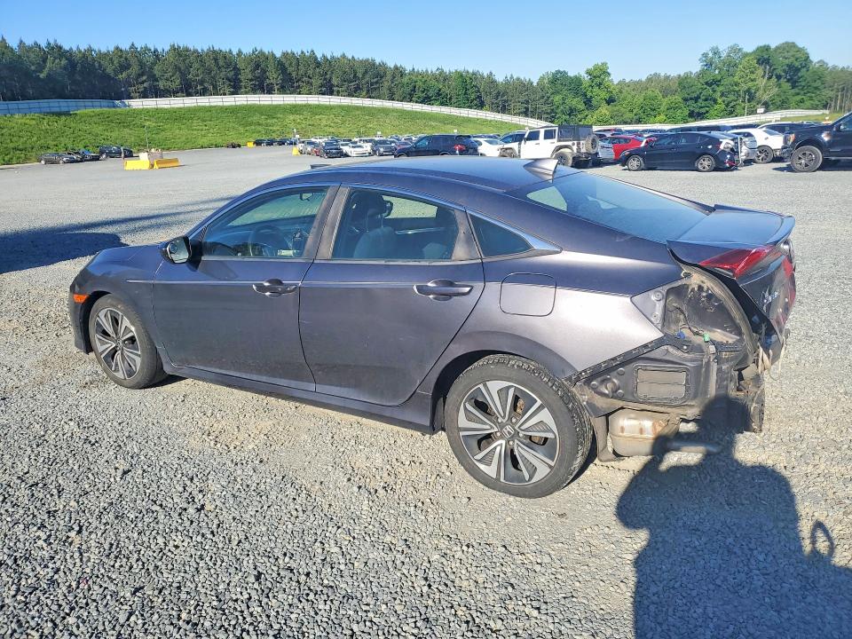 2018 Honda Civic VIN JHMFC1F30JX012813 COPART salvage auction — REAR END, Nc - Salvage Certificate Of Title, sold $6,300 on 2026-07-16 (photo 2)