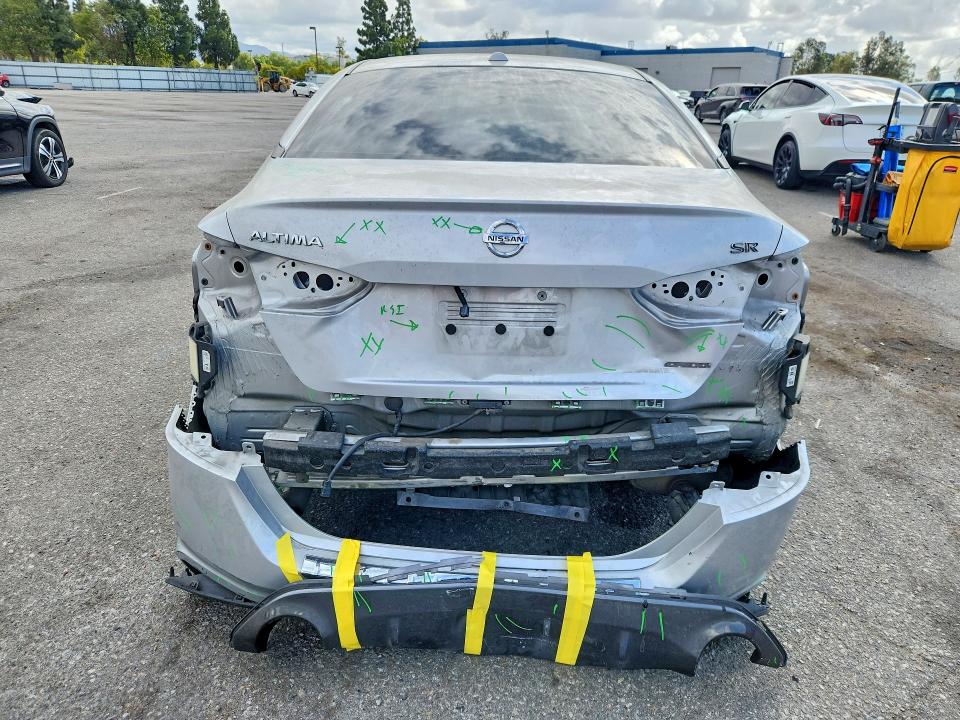 2021 Nissan Altima VIN 1N4AL4CV5MN411676 COPART salvage auction — REAR END, Ca - Salvage Certificate, sold $5,500 on 2026-08-20 (photo 6)