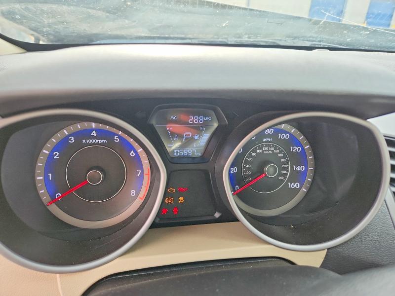 2016 Hyundai Elantra VIN KMHDH4AE8GU636532 COPART salvage auction — FRONT END, Tx - Salvage Vehicle Title, sold $300 on 2026-07-31 (photo 9)