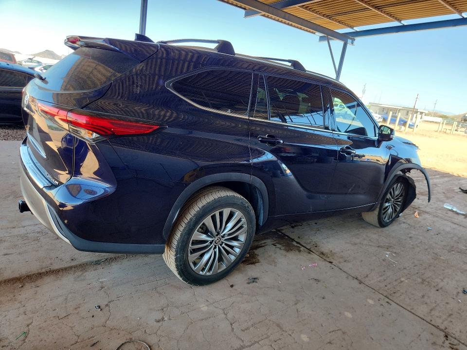 2020 Toyota Highlander VIN 5TDFZRAH6LS026645 COPART salvage auction — FRONT END, Az - Cert Of Title - Salvage, sold $14,600 on 2026-07-02 (photo 3)