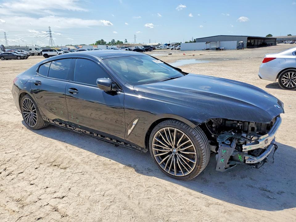 2021 BMW 8er VIN WBAGV2C02MCF68584 COPART salvage auction — FRONT END, Tx - Salvage Vehicle Title, sold $28,000 on 2026-07-10 (photo 4)