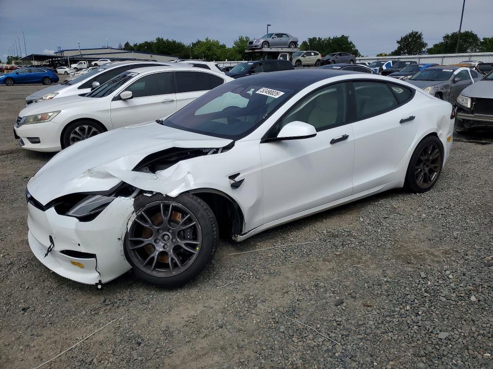 2022 Tesla VIN 5YJSA1E55NF483624 COPART salvage auction — FRONT END, Ca - Salvage Certificate, sold $8,400 on 2026-07-28 (photo 1)