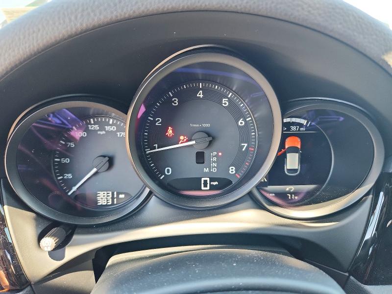 2025 Porsche Macan VIN WP1AA2A55SLB10999 COPART salvage auction — REAR END, VA - CERT OF TITLE - SALVAGE, sold $27,250 on 2026-07-22 (photo 9)