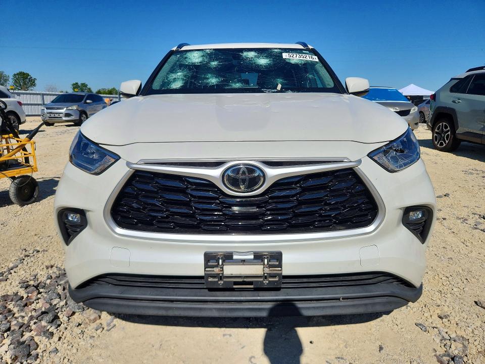 2020 Toyota VIN 5TDHZRBH8LS039419 COPART salvage auction — HAIL, Mo - Salvage Certificate Of Title, sold $16,300 on 2026-07-15 (photo 5)