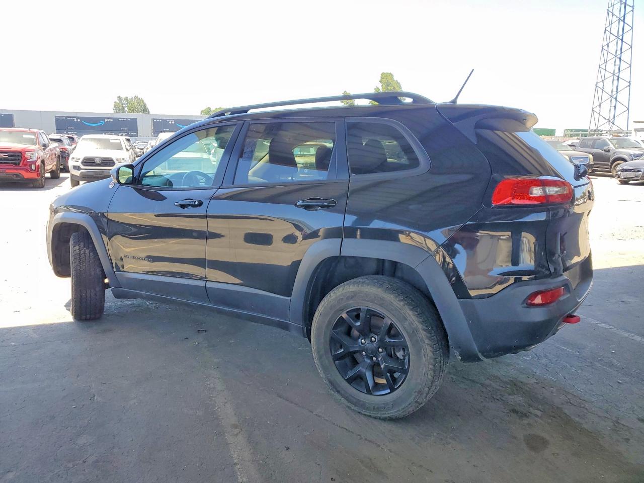2015 Jeep VIN 1C4PJMBS7FW770039 COPART salvage auction — Mechanical, CA - DIS/DLR/EXP ONLY CLEAN TITLE, sold $1,800 on 2026-09-11 (photo 2)