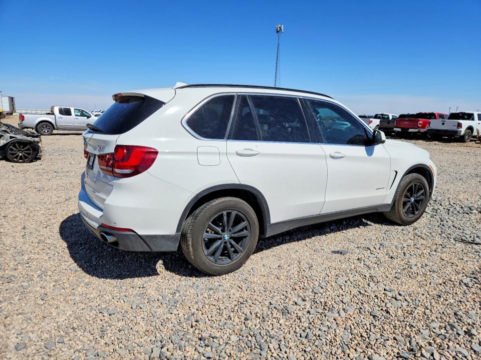 2014 BMW X5 VIN 5UXKR2C52E0H31314 COPART salvage auction — MINOR DENT/SCRATCHES, Tx - Certificate Of Title, sold $3,250 on 2026-07-07 (photo 3)