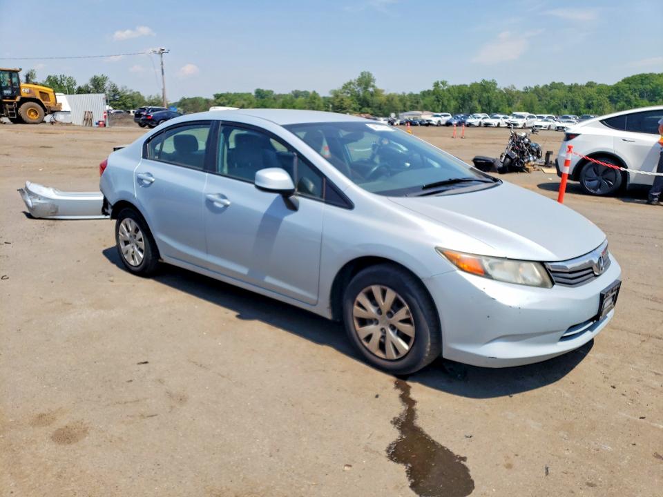 2012 Honda VIN 2HGFB2F54CH522327 COPART salvage auction — REAR END, CT - CERT OF TITLE-SALVAGE, sold $575 on 2026-07-02 (photo 4)