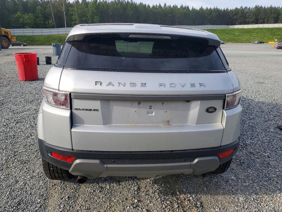 2013 Land rover Range rover evoque VIN SALVR2BG5DH743240 COPART salvage auction — MECHANICAL, IN - DEALER ONLY CLEAN TITLE, sold $1,200 on 2026-07-02 (photo 6)